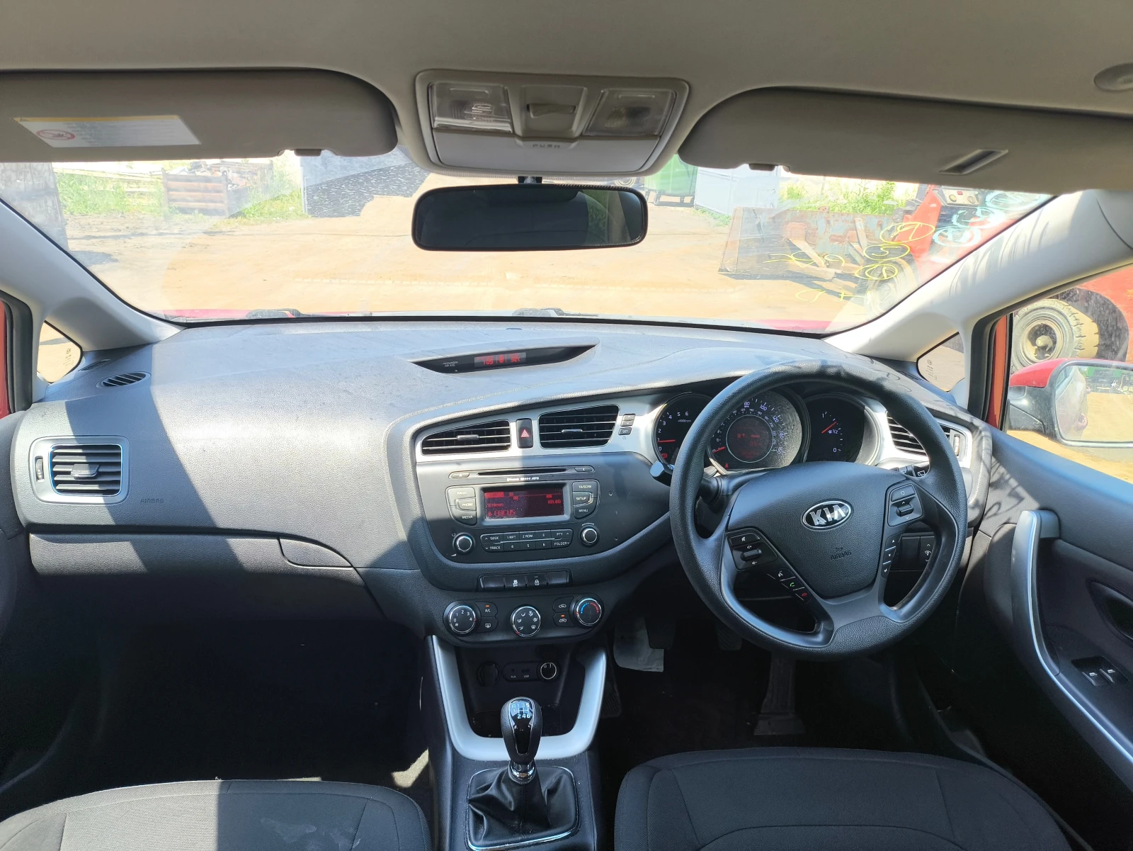 Kia Ceed 1.6crdi - изображение 6