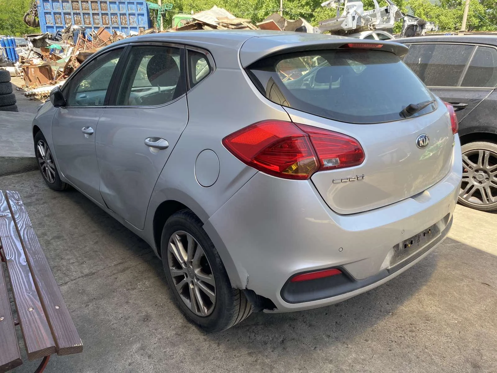 Kia Ceed 1.6crdi - изображение 4