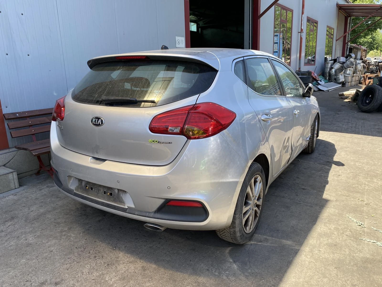 Kia Ceed 1.6crdi - изображение 2