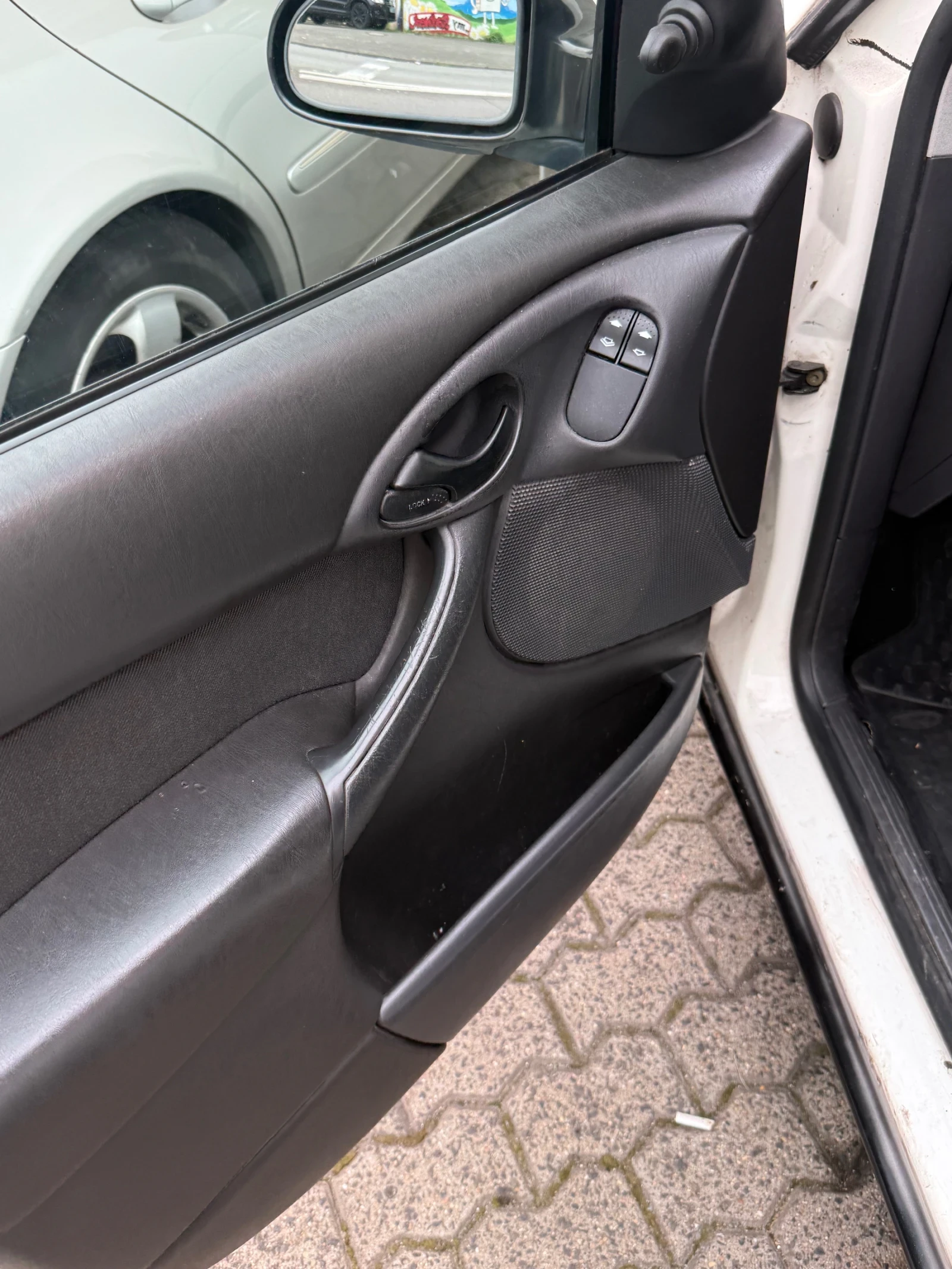 Ford Focus 1.8 tddi - изображение 10