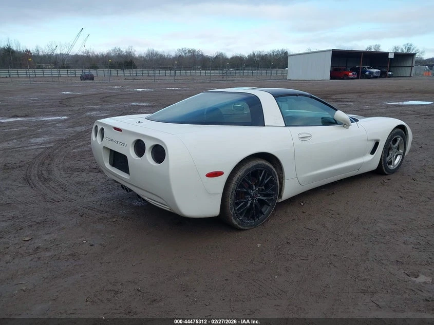 Chevrolet Corvette 5.7l, снимка 4 - Автомобили и джипове - 54006828