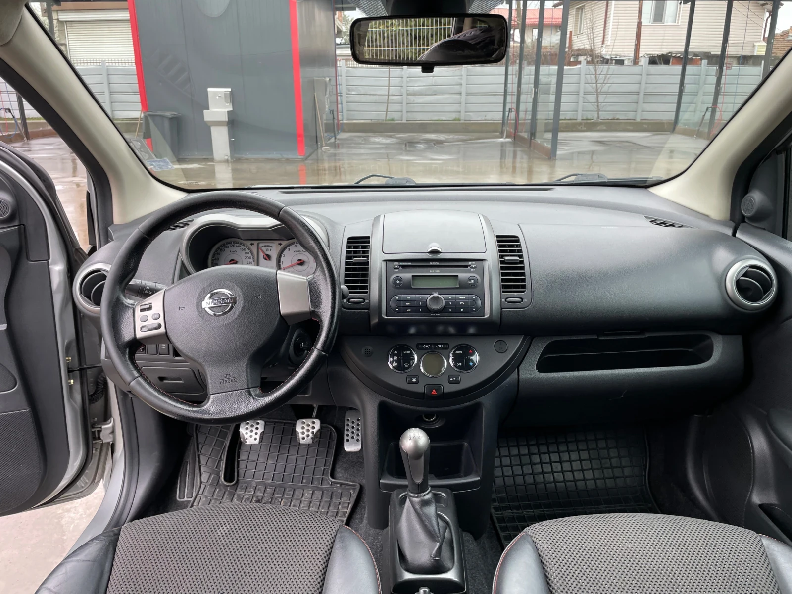 Nissan Note Tekna , снимка 10 - Автомобили и джипове - 54072819