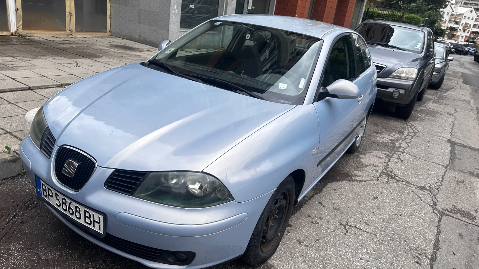 Seat Ibiza, снимка 12 - Автомобили и джипове - 54704751
