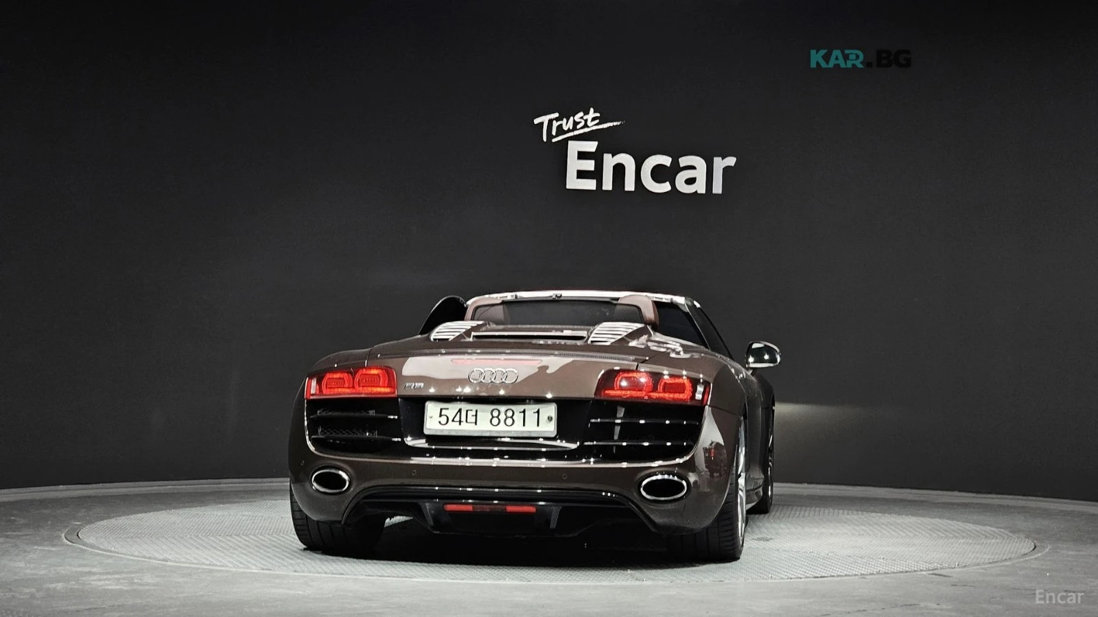 Audi R8 V10* 5.2* Spyder* ПОДГРЕВ* КОЖА* , снимка 4 - Автомобили и джипове - 54869374