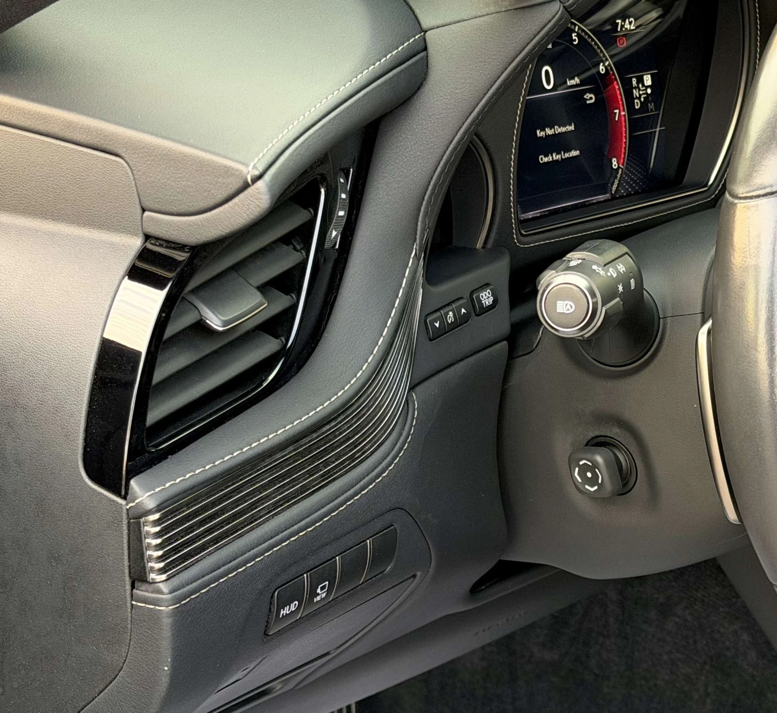Lexus LS LS 500 L 4�4 / ���� / �������� / ���� �� �� | Mobile.bg � ����������� 10