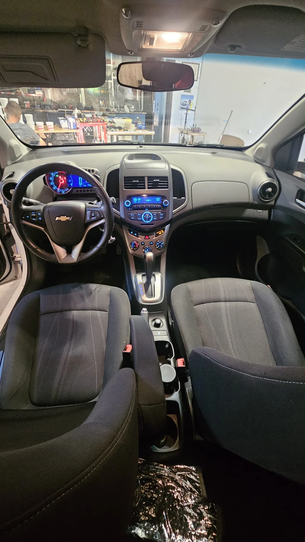 Chevrolet Aveo, снимка 5 - Автомобили и джипове - 55233331