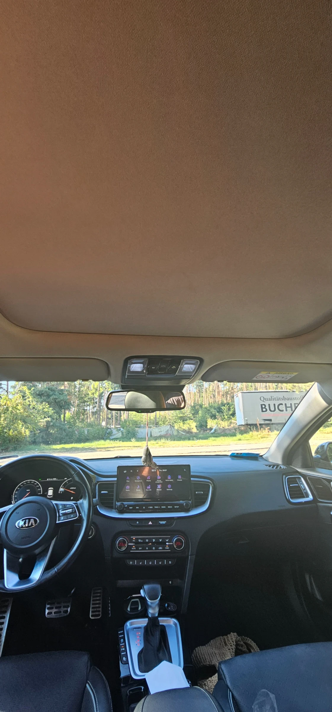 Kia XCeed, снимка 2 - Автомобили и джипове - 55482568