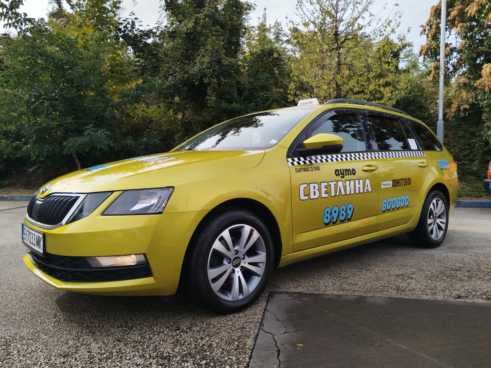 Skoda Octavia 1.6tdi 116кс Работещо такси, ЕВРО 6, ОТЛИЧНА , снимка 8 - Автомобили и джипове - 55617600