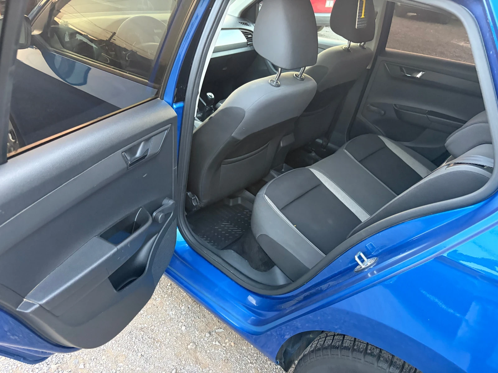 Skoda Fabia * 124000km* Gaz* , снимка 13 - Автомобили и джипове - 55619930