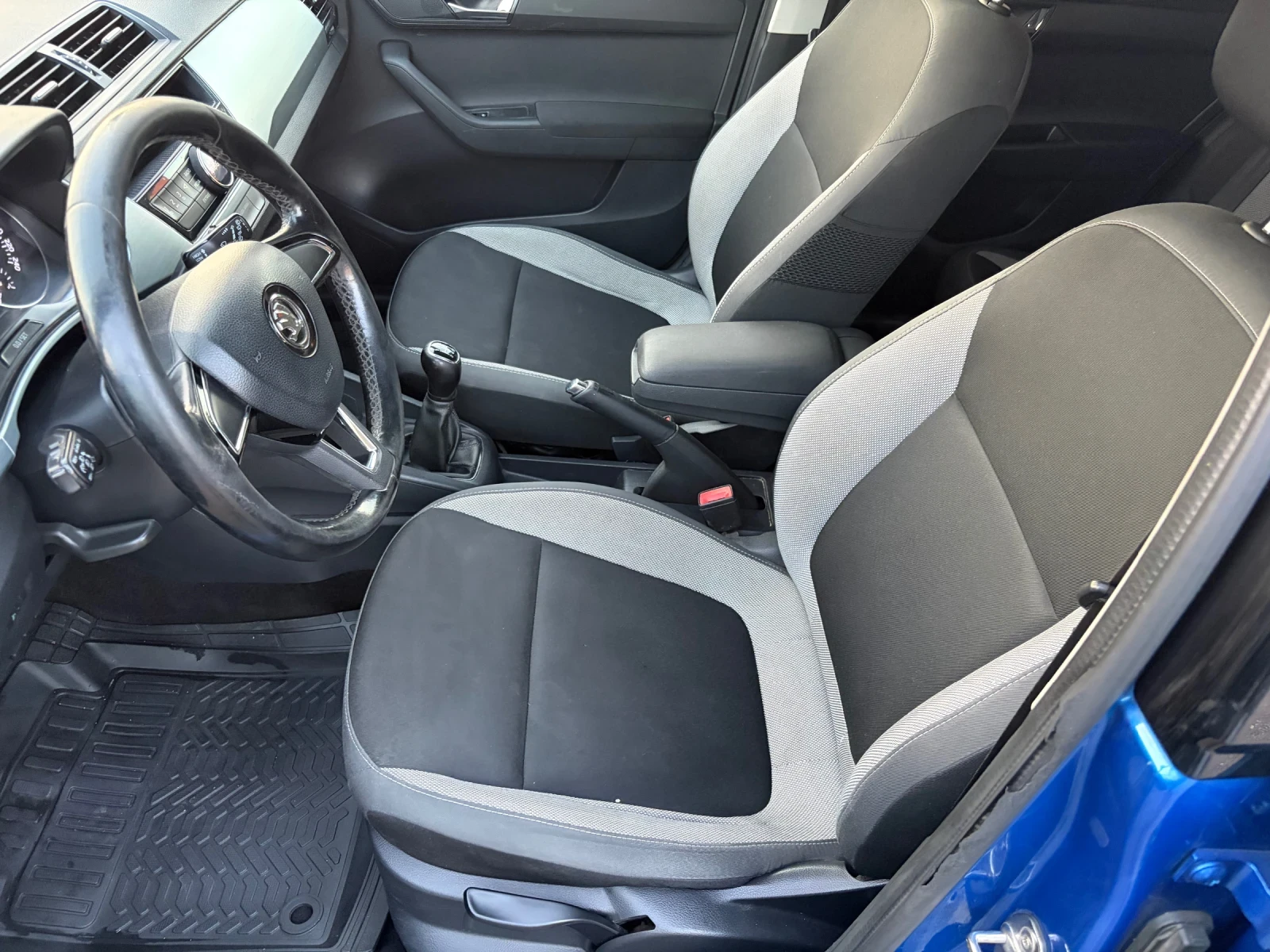 Skoda Fabia * 124000km* Gaz* , снимка 11 - Автомобили и джипове - 55619930