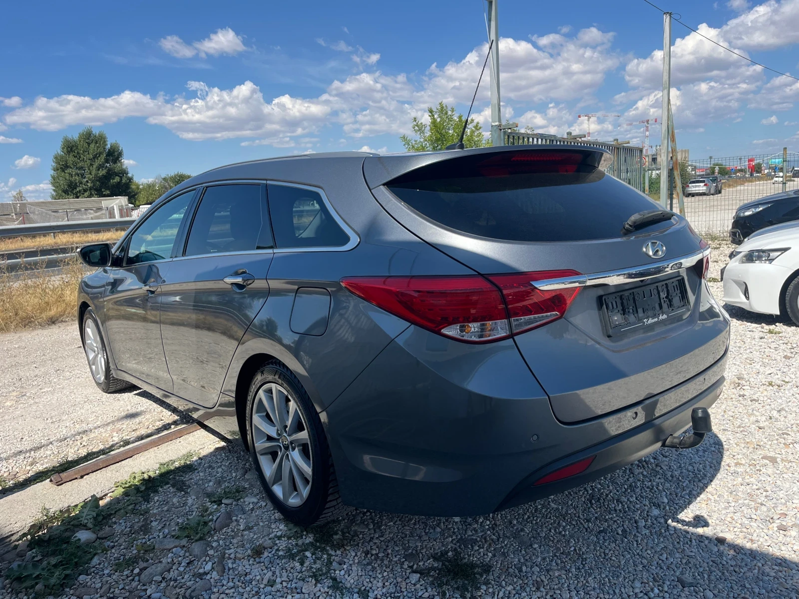 Hyundai I40 1.7CRDi Full Екстри, снимка 5 - Автомобили и джипове - 55929336