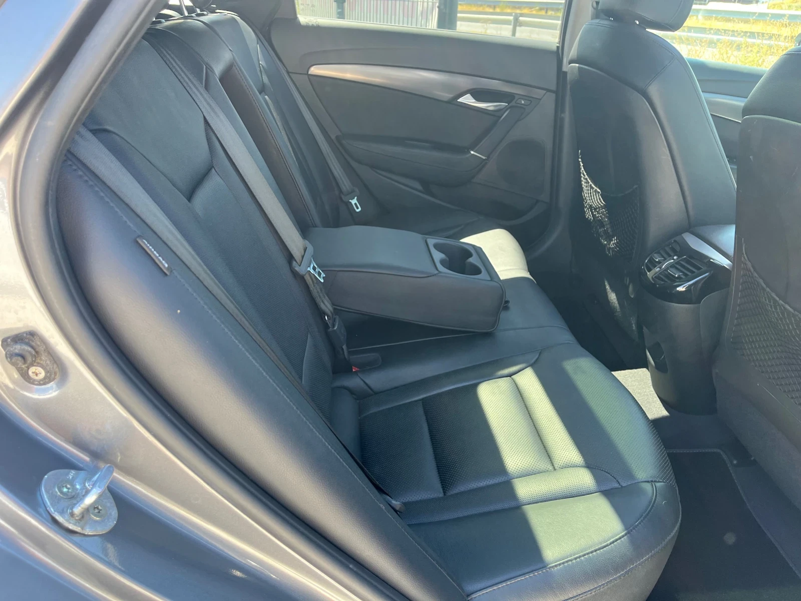 Hyundai I40 1.7CRDi Full Екстри, снимка 12 - Автомобили и джипове - 55929336