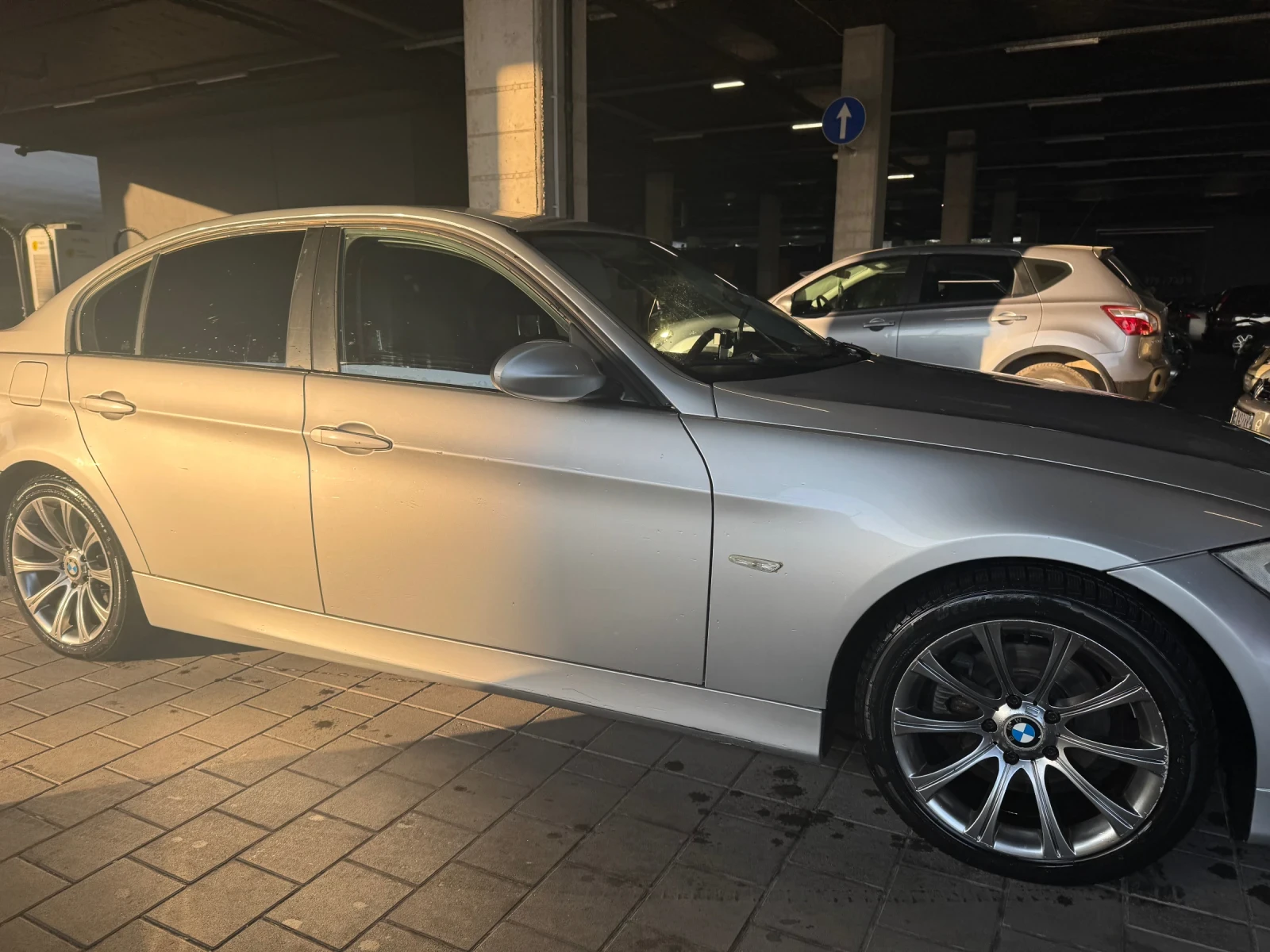 BMW 320 2.0, снимка 5 - Автомобили и джипове - 56056540