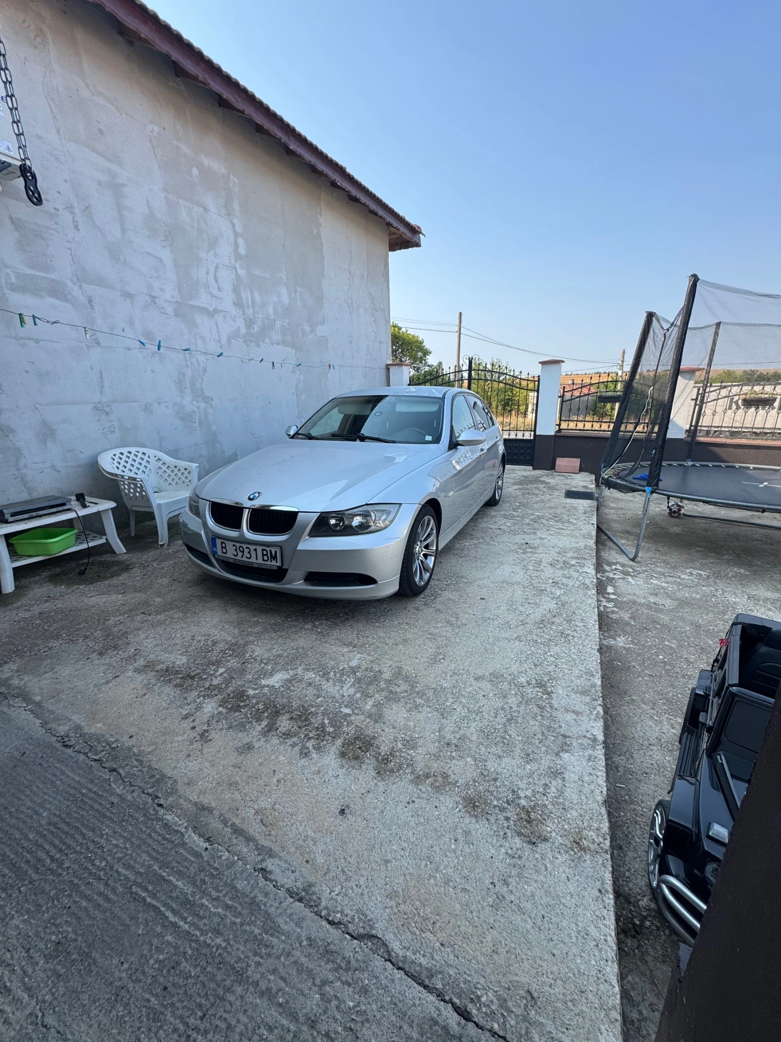 BMW 320 2.0, снимка 3 - Автомобили и джипове - 56056540