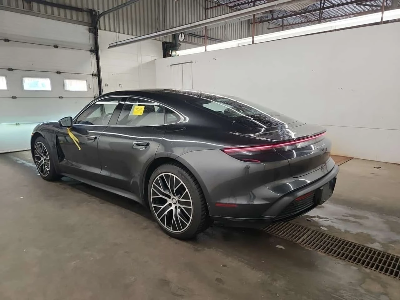 Porsche Taycan * 4S * CARFAX * , снимка 4 - Автомобили и джипове - 56219500