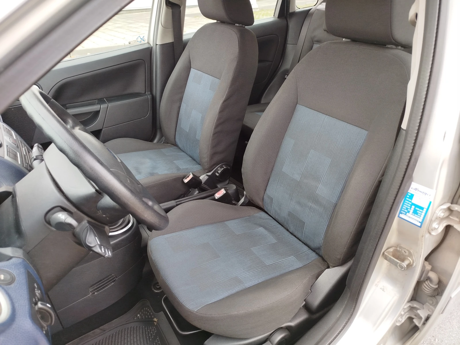 Ford Fiesta 1.4tdci-klimatik | Mobile.bg � ����������� 9