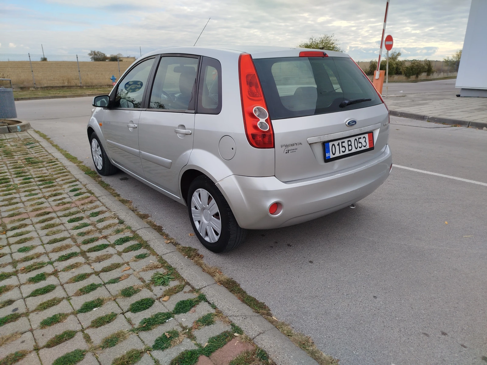 Ford Fiesta 1.4tdci-klimatik | Mobile.bg � ����������� 4
