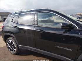 Jeep Compass 2.4l Limited 4X4, снимка 13