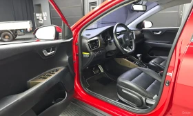 Kia Stonic Климатрони\Подгреви\Голяма навигация, снимка 10