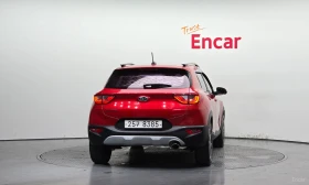 Kia Stonic Климатрони\Подгреви\Голяма навигация, снимка 4