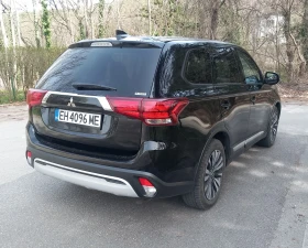 Обява за продажба на Mitsubishi Outlander 2.4SE 4X4 КОЖА С АЛКАНТАРА 7 МЕСТА 85000км ~38 300 лв. - изображение 3