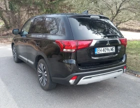 Обява за продажба на Mitsubishi Outlander 2.4SE 4X4 КОЖА С АЛКАНТАРА 7 МЕСТА 85000км ~38 300 лв. - изображение 4
