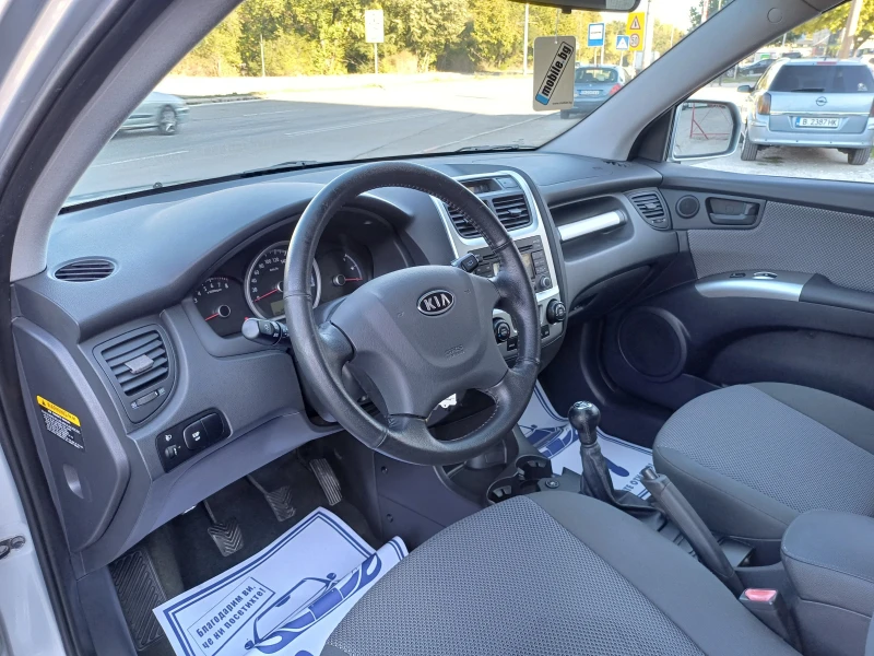 Kia Sportage 2.0 GAS , снимка 9 - Автомобили и джипове - 47678722