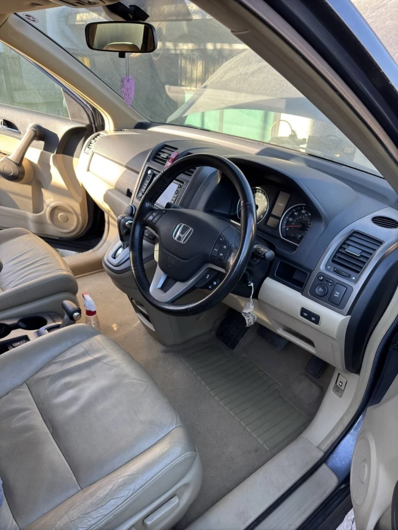 Honda Cr-v, снимка 6 - Автомобили и джипове - 48177739