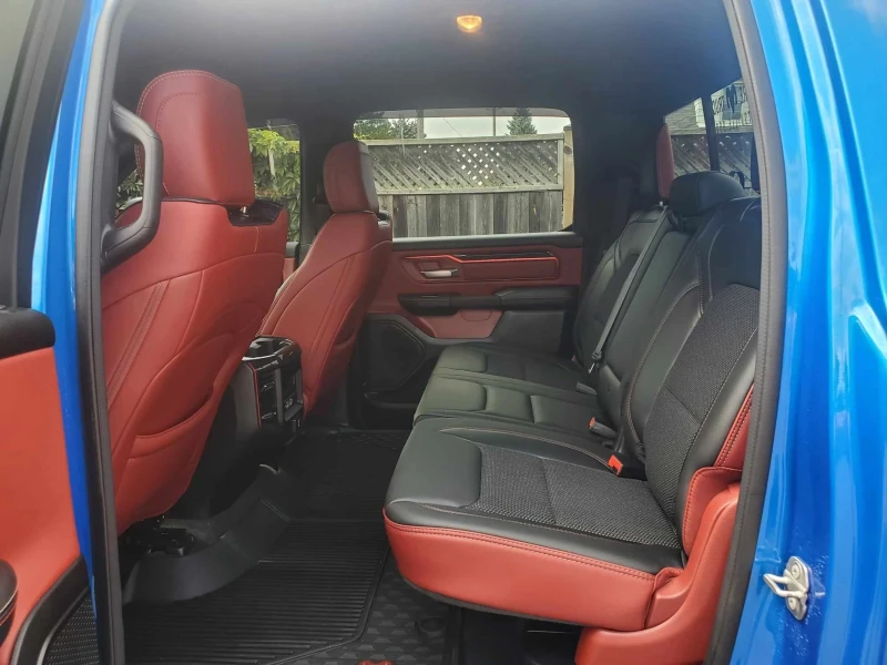 Dodge RAM 1500 Rebel, снимка 11 - Автомобили и джипове - 52561861