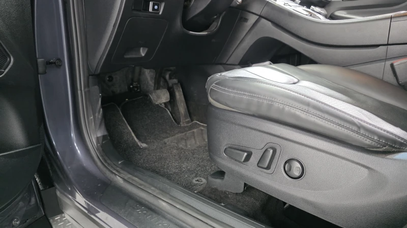 Hyundai Santa fe 2.2 2WD PRESTIGE autogeorge.com, снимка 16 - Автомобили и джипове - 52846384