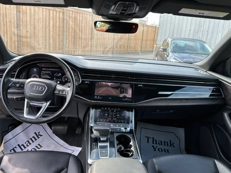 Audi Q8 * Progressiv * CARFAX * БЕЗ ПЪРВОНАЧАЛНА ВНОСКА, снимка 14 - Автомобили и джипове - 52919287