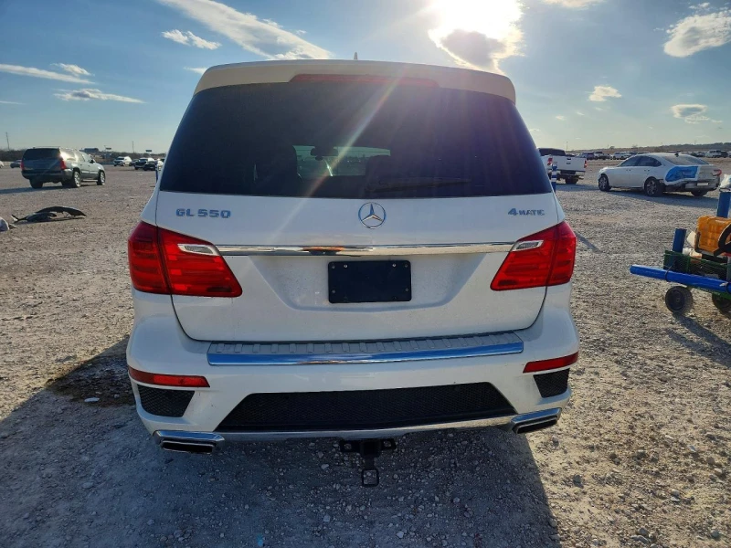 Mercedes-Benz GL 550 4MATIC* CARFAX* AВТОЛИЗИНГ, снимка 6 - Автомобили и джипове - 53539087