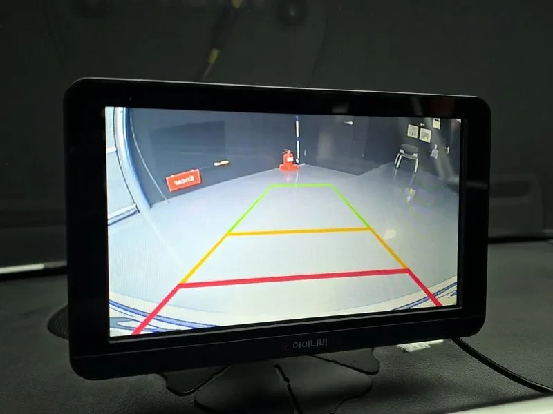 Hyundai Tucson 2.0 4Wd Smart, снимка 16 - Автомобили и джипове - 53365834