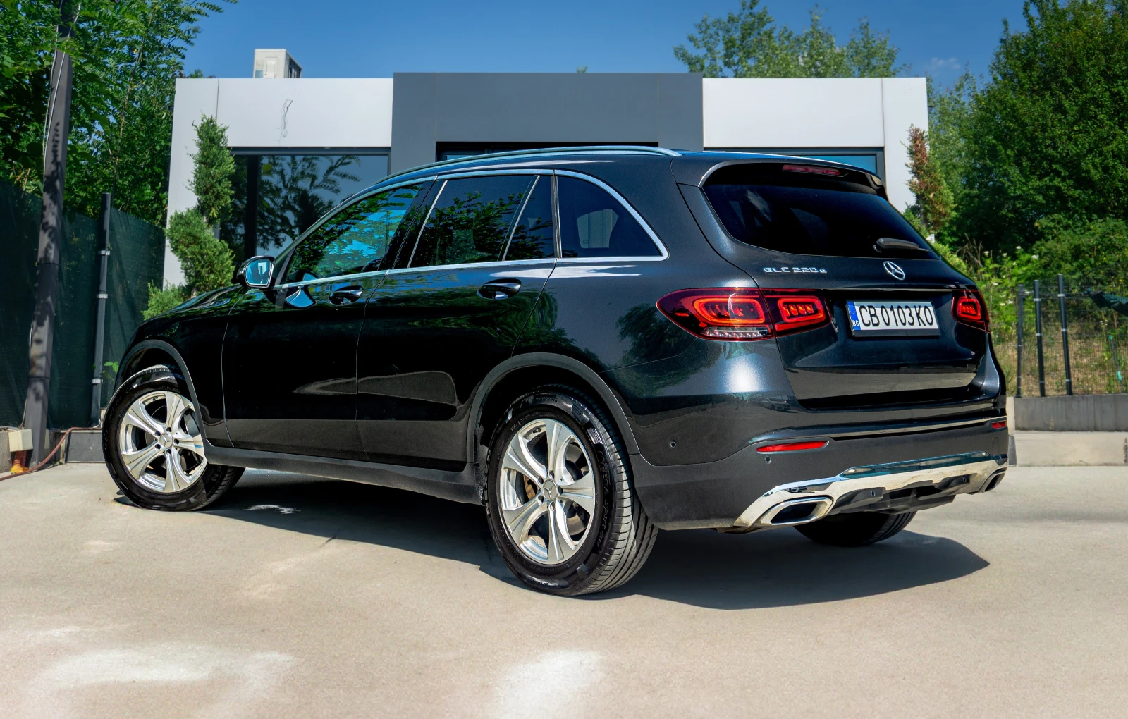 Mercedes-Benz GLC 220 CDI-4-MATIC-DISTRONIC-6M ГАРАНЦИЯ-РЕАЛНИ КИЛОМЕТРИ - изображение 4