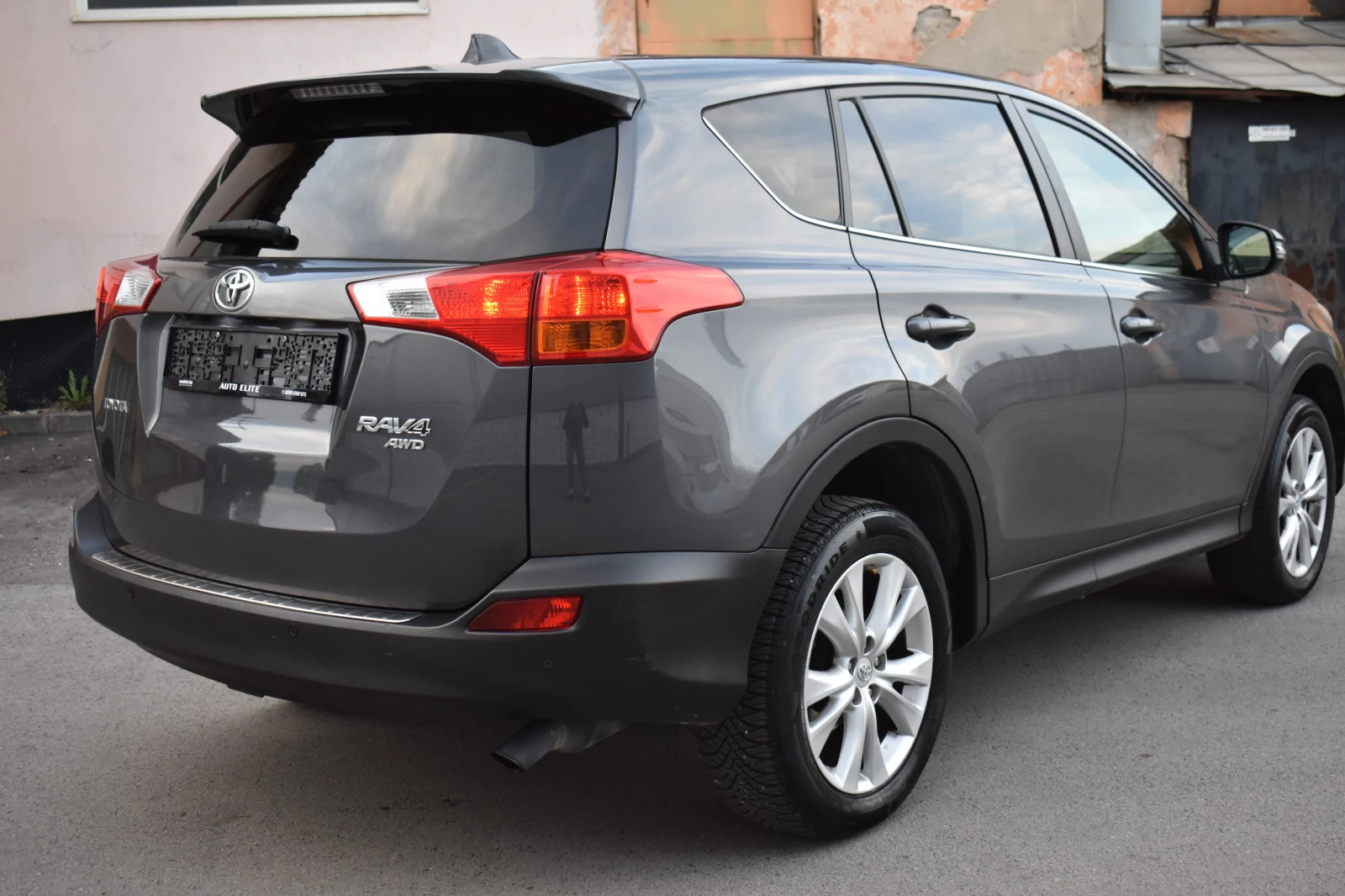 Toyota Rav4 2.2D4D/150kc= AUTOMAT= AWD/4X4= NAVI= TOP!!! | Mobile.bg   4