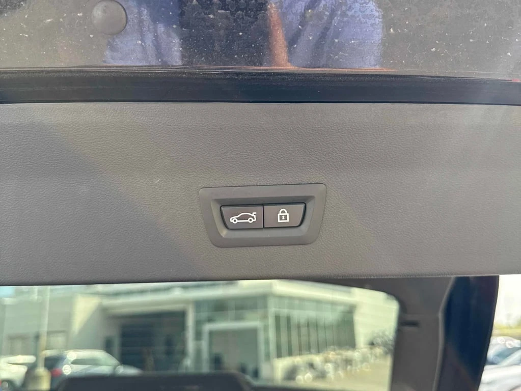 BMW X4 * xDrive30i * CARFAX *    | Mobile.bg   12