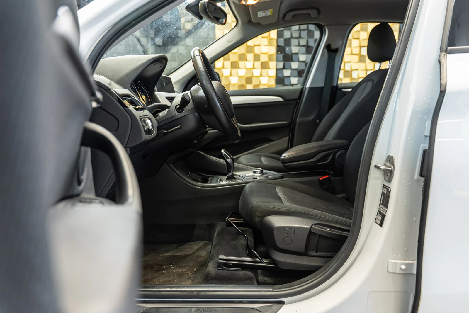 BMW X1 s-Drive 18d | Mobile.bg � ����������� 9