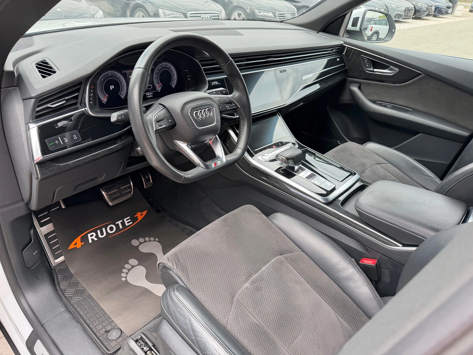 Audi Q8 50TDi S-Line+ Подгрев/B&O/3DКамера/Вакуум/Keyless, снимка 8 - Автомобили и джипове - 54126393