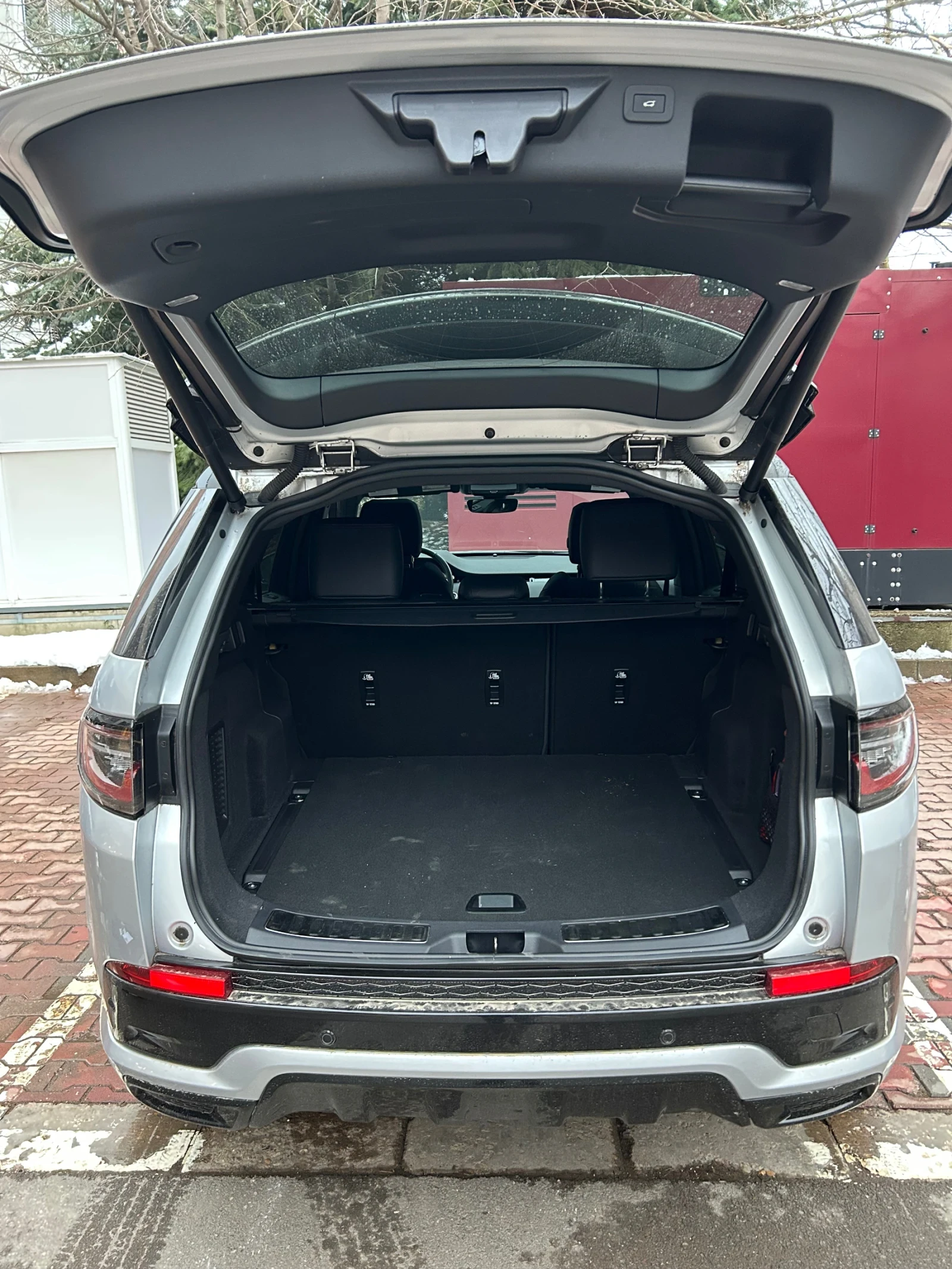 Land Rover Discovery Sport 2.0 ������ 250 �.�., R-Dynamic S, 2023 �. | Mobile.bg � ����������� 13