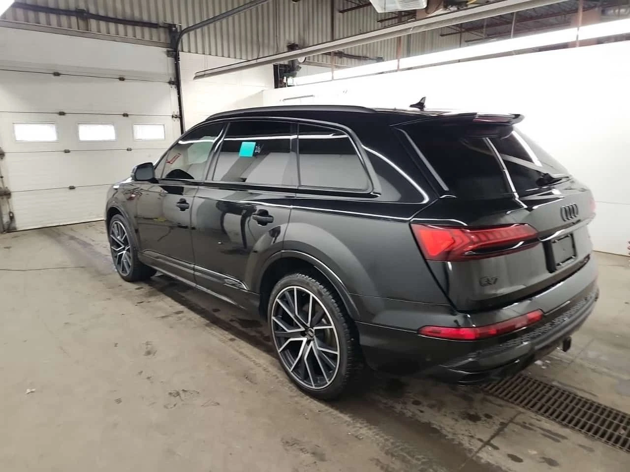 Audi Q7 55TFSI S-Line * PROGRESSIV * Дистроник * Oт VW * , снимка 5 - Автомобили и джипове - 54688013