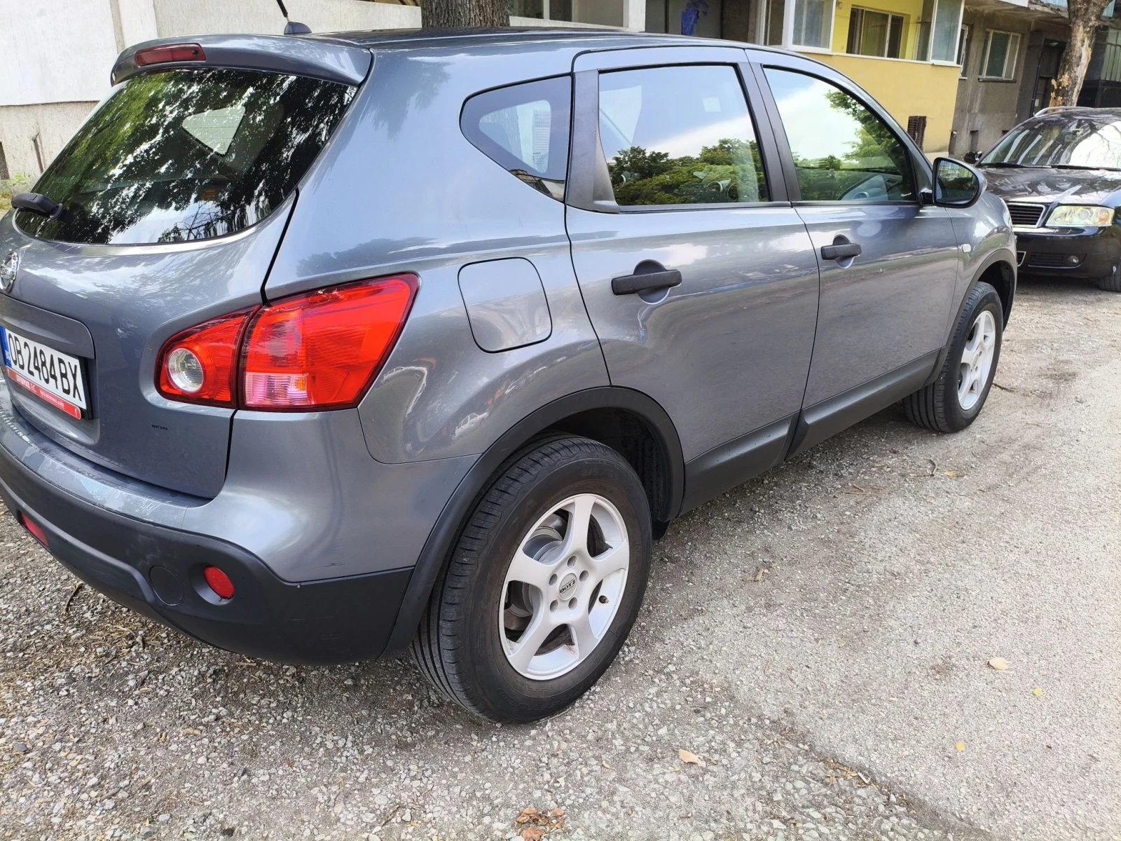 Nissan Qashqai 1.6i /114p.s LPG, снимка 4 - Автомобили и джипове - 55674064