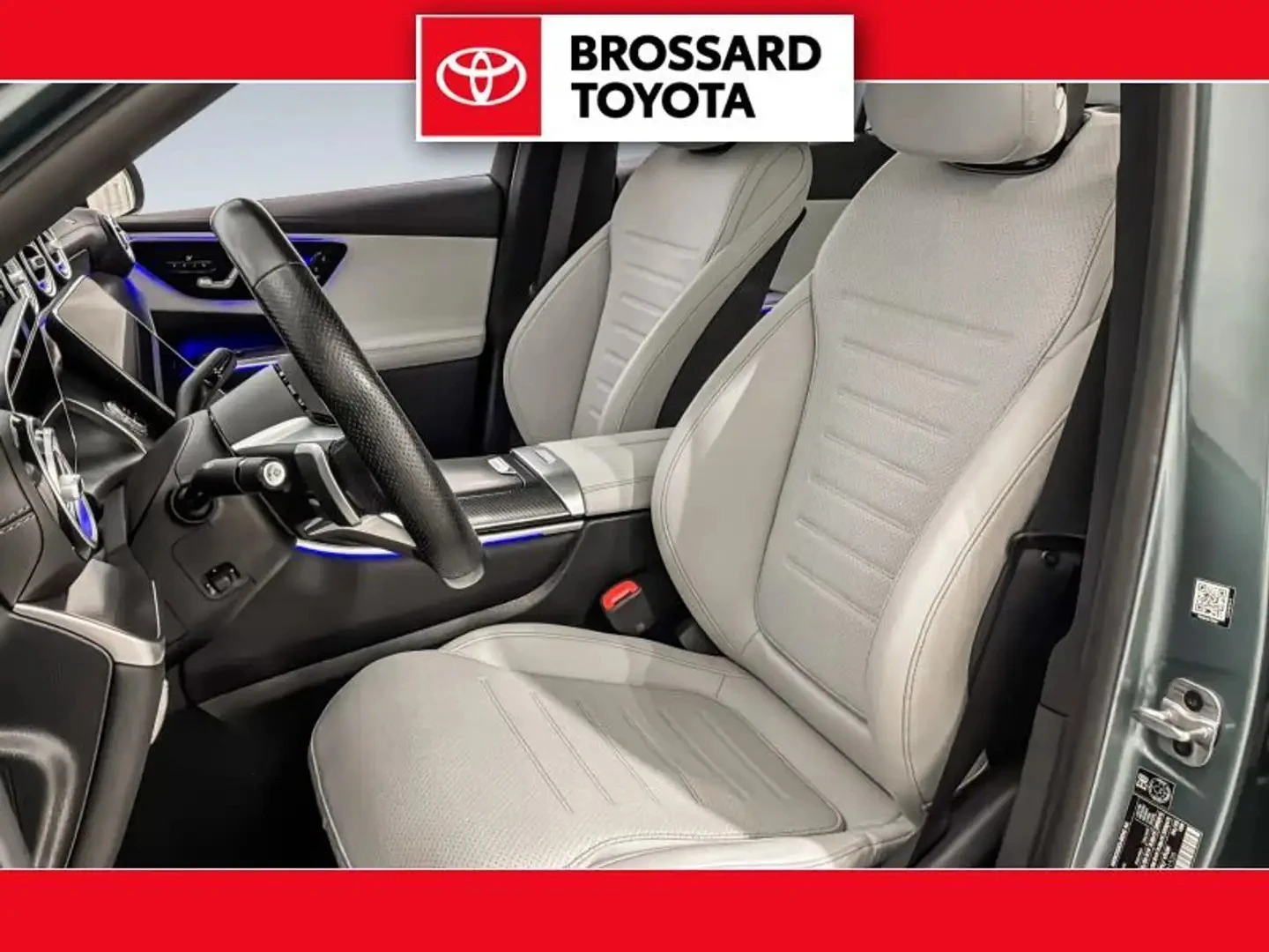 Mercedes-Benz GLC 350 e AMG PKG ЦЕНА ДО БЪЛГАРИЯ АВТОКРЕДИТ, снимка 16 - Автомобили и джипове - 55772306