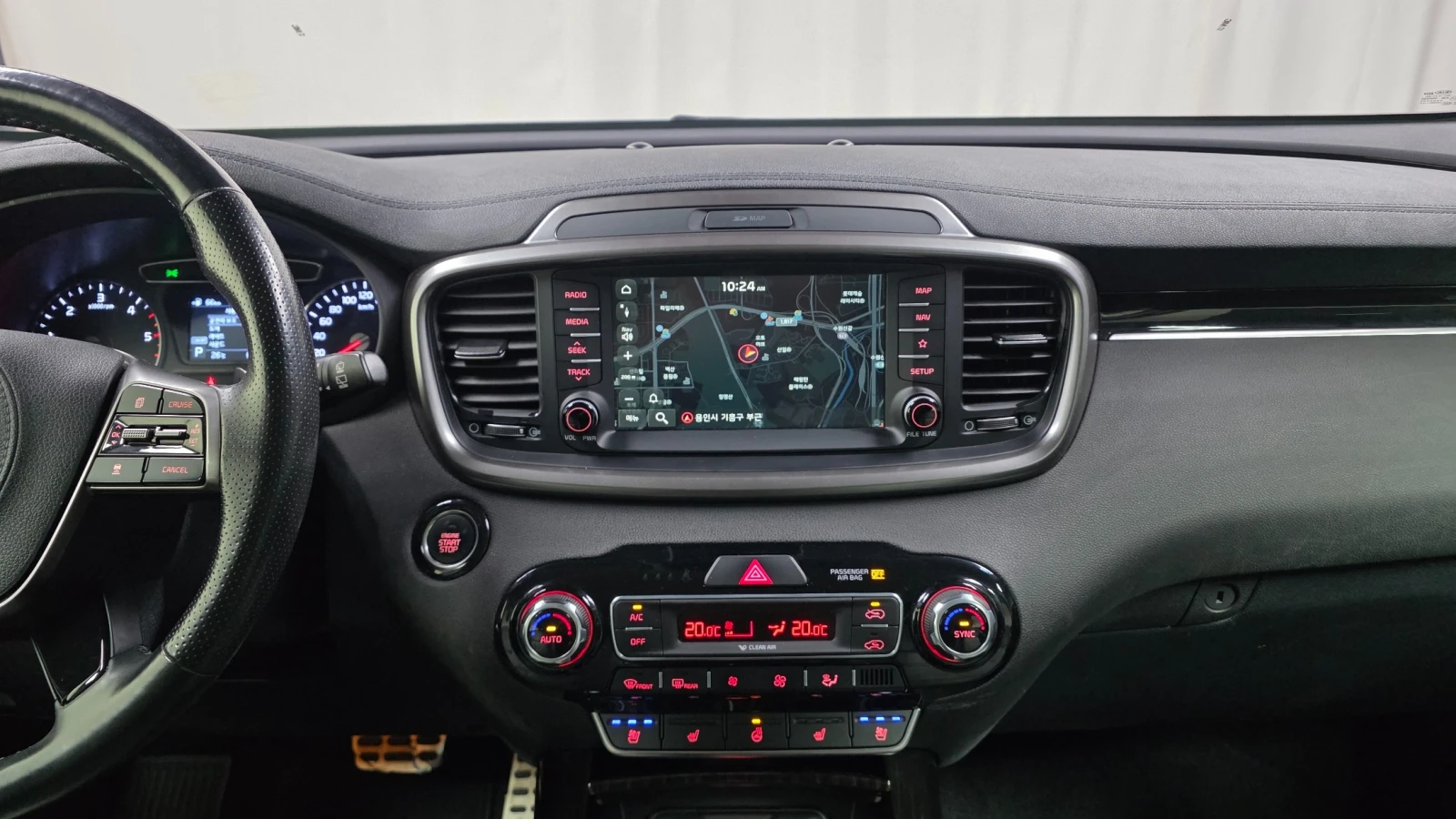 Kia Sorento 4WD, снимка 12 - Автомобили и джипове - 55978193