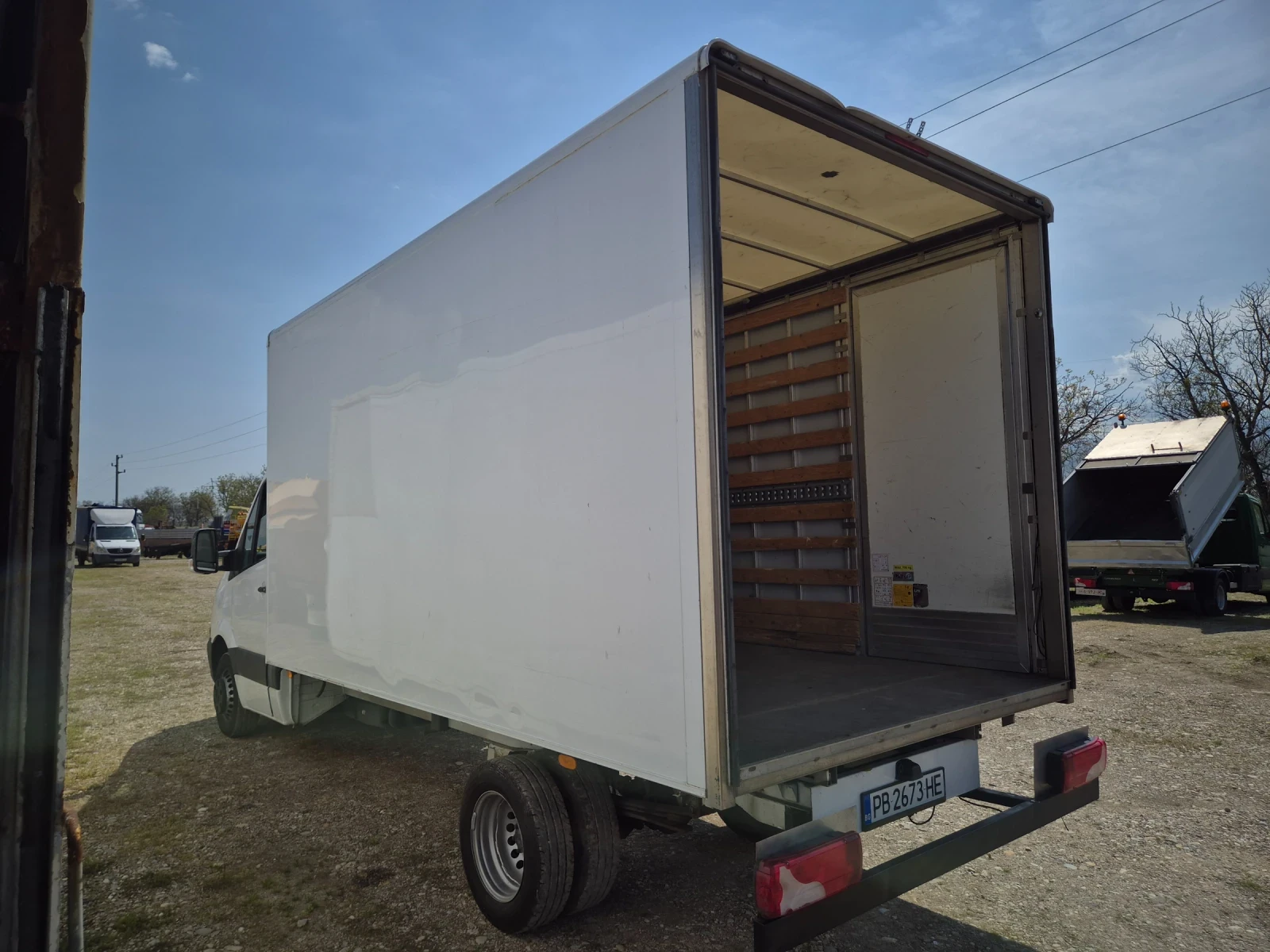 Mercedes-Benz Sprinter фургон - изображение 4