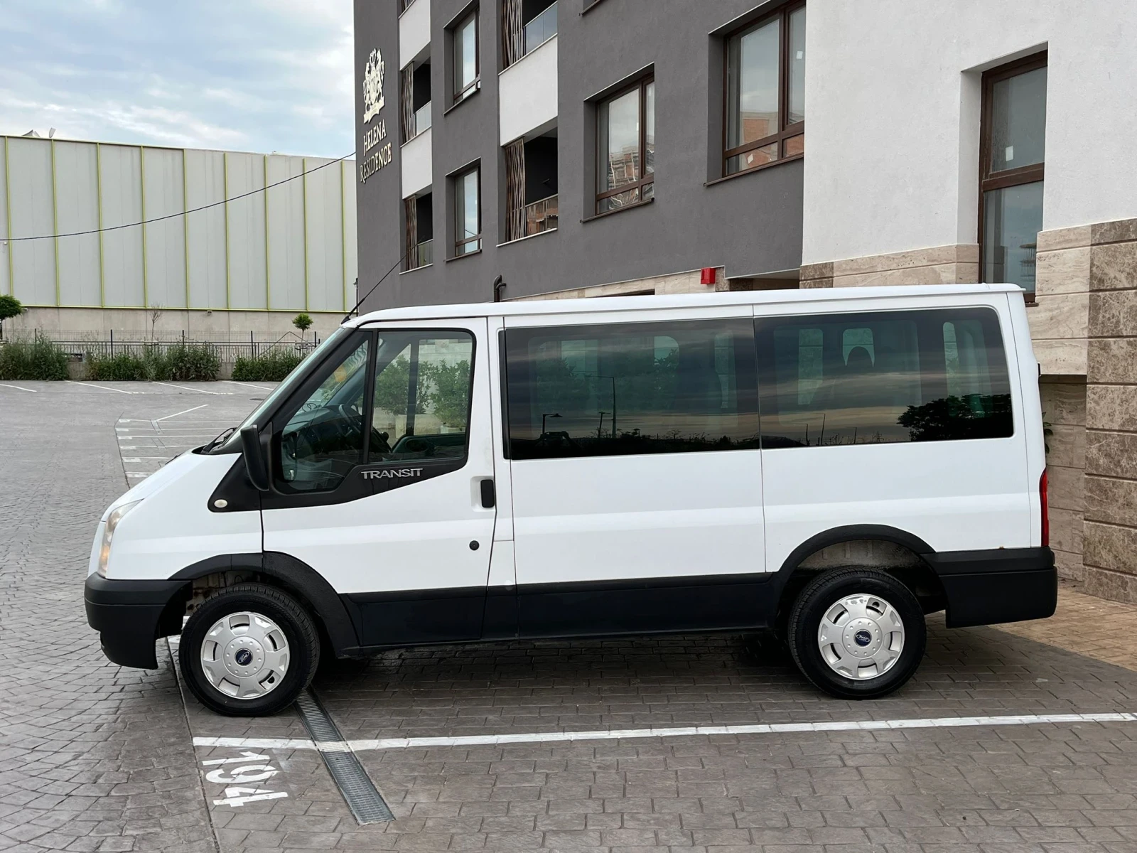 Ford Transit 2.2TDCI/125/6/КС/2012Г/8+ 1, снимка 2 - Бусове и автобуси - 54742591