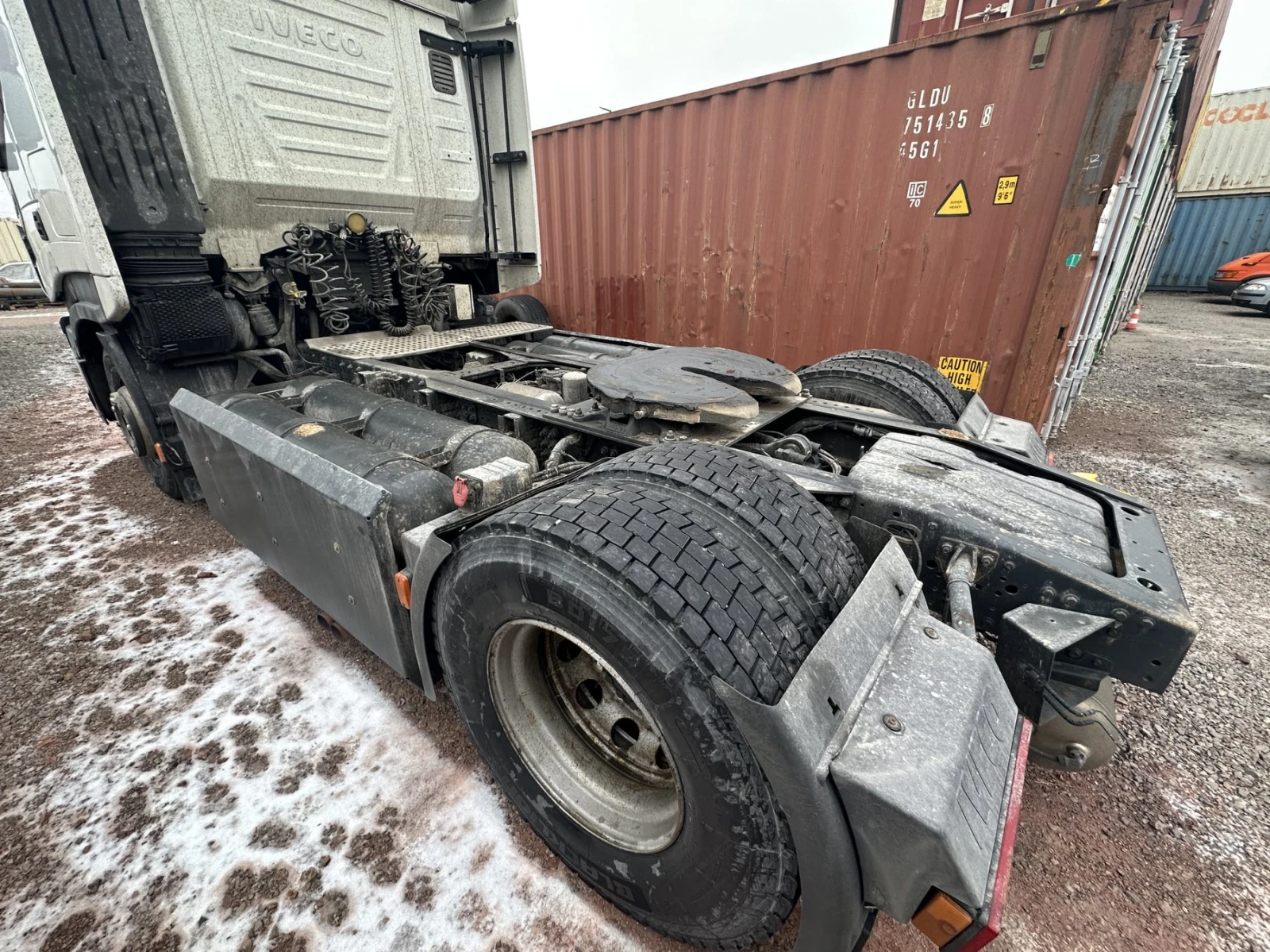 Iveco Stralis AS440 - изображение 9