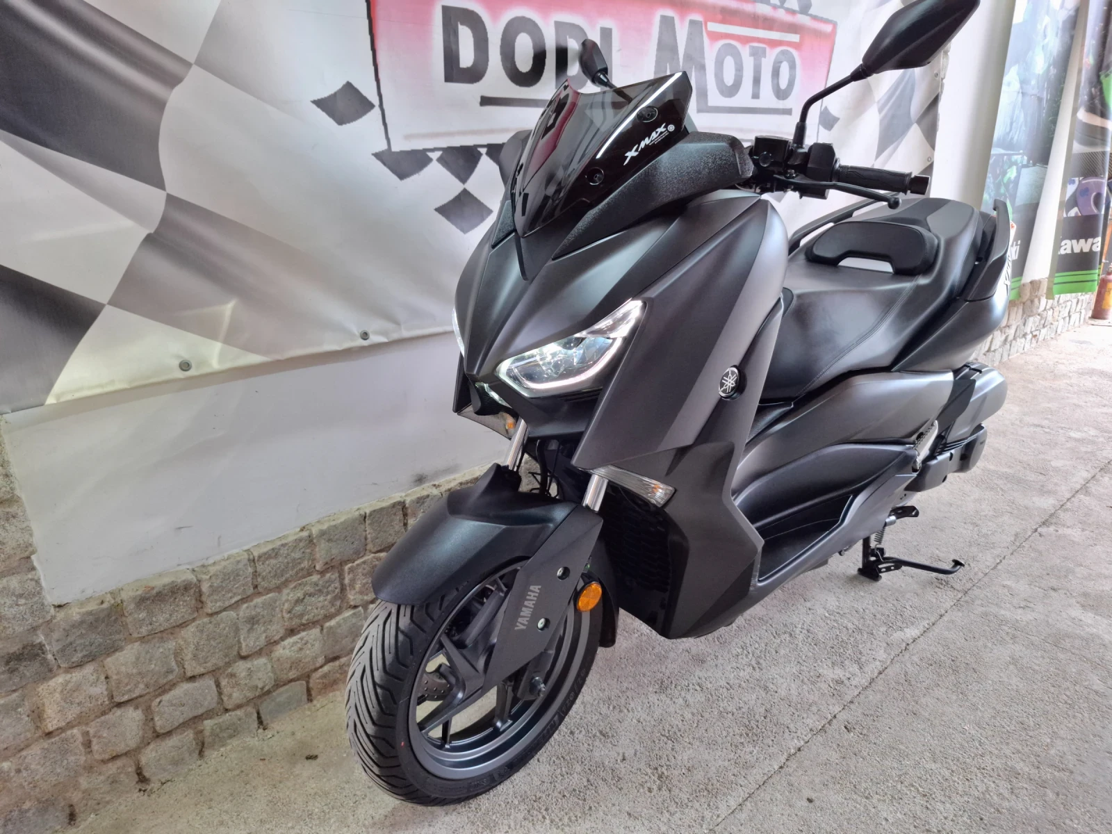 Yamaha X-max ABS/TSC * 2023г. * FULL LED - изображение 2