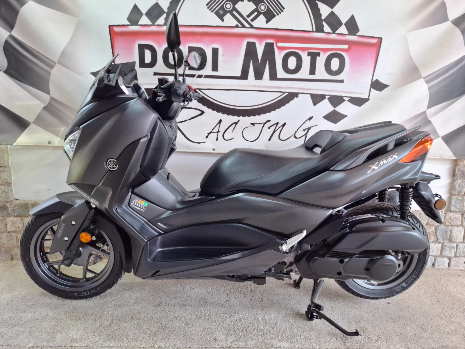 Yamaha X-max ABS/TSC * 2023г. * FULL LED - изображение 4