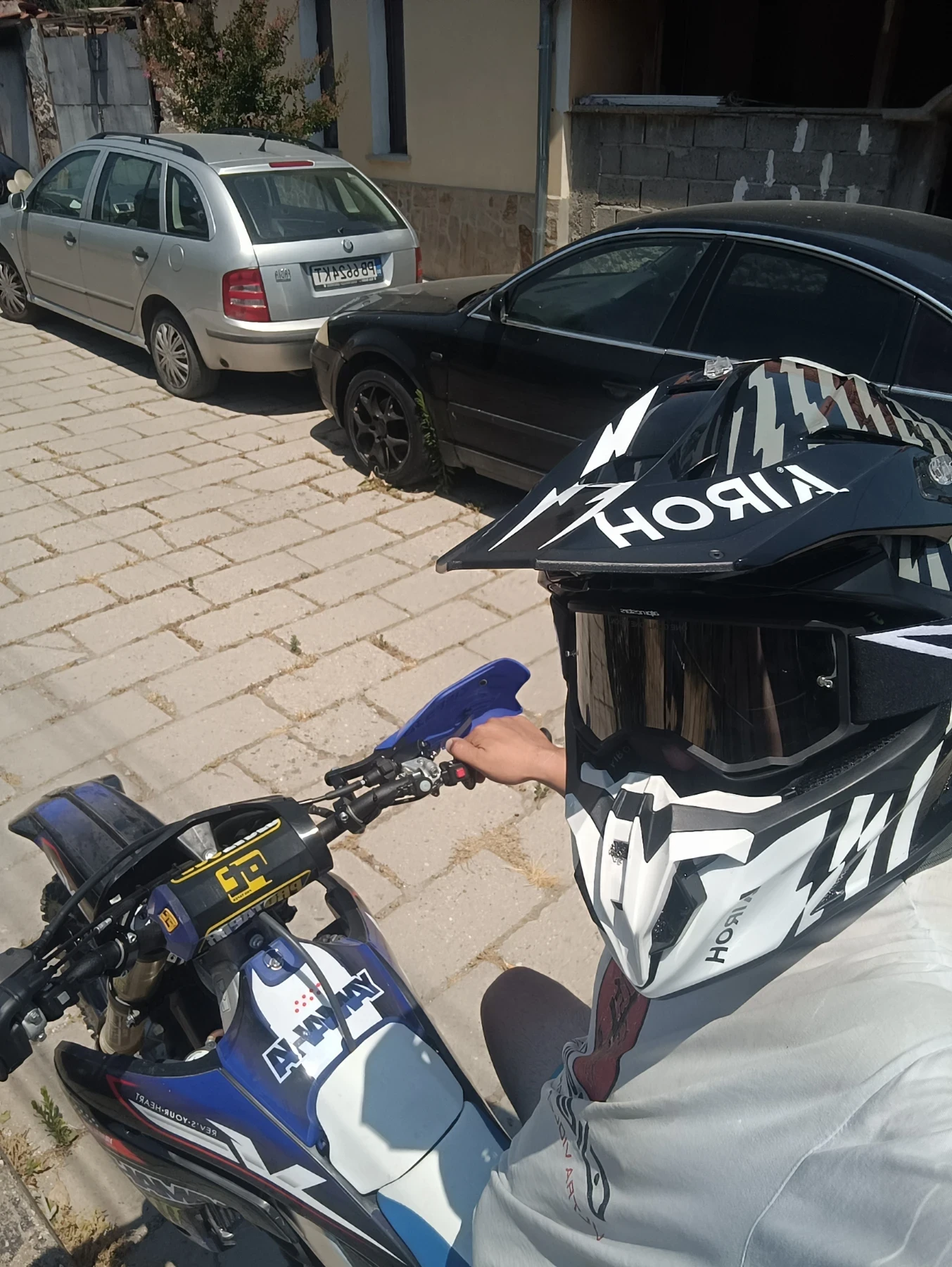 Yamaha Yzf  - изображение 2