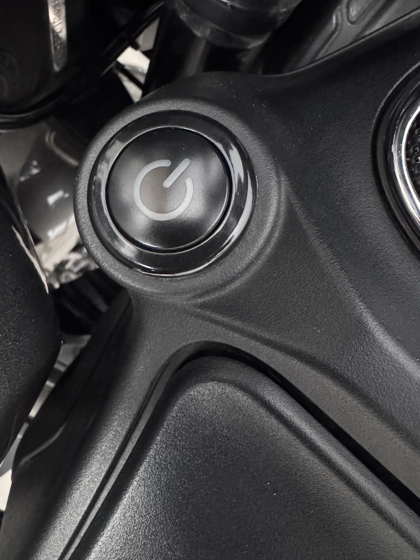 Indian Challenger LIMITED, снимка 12 - Мотоциклети и мототехника - 53913828